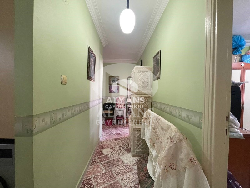 ALYANS'TAN MÜKEMMEL LOKASYONDA GMK BULVARI ÜZERİ GENİŞ 3+1