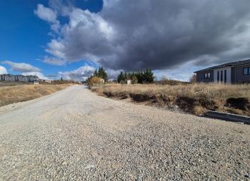 GÜVENAY - ÇORUM  SLİMKENT MEVKİİ SATILIK VİLLA İMARLI ARSA 