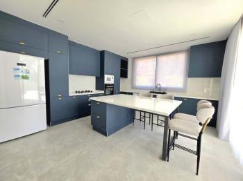 KKTC Girne Edremit'te Muhteşem Lokasyonda Site İçerisinde Özel Havuzlu Sıfır Eşyalı Kiralık 3+1 Lüks Villa