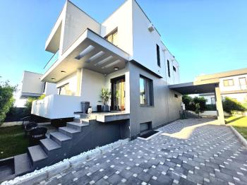 KKTC Girne Edremitte Muhteşem Konumda Satılık 4+1 Bodrumlu Lüks Villa