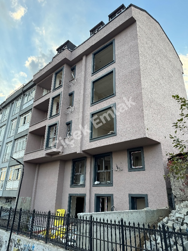 Eyüpsultan Esentepe’de 2+1 Arakat 80 m2 Sıfır Satılık Daire