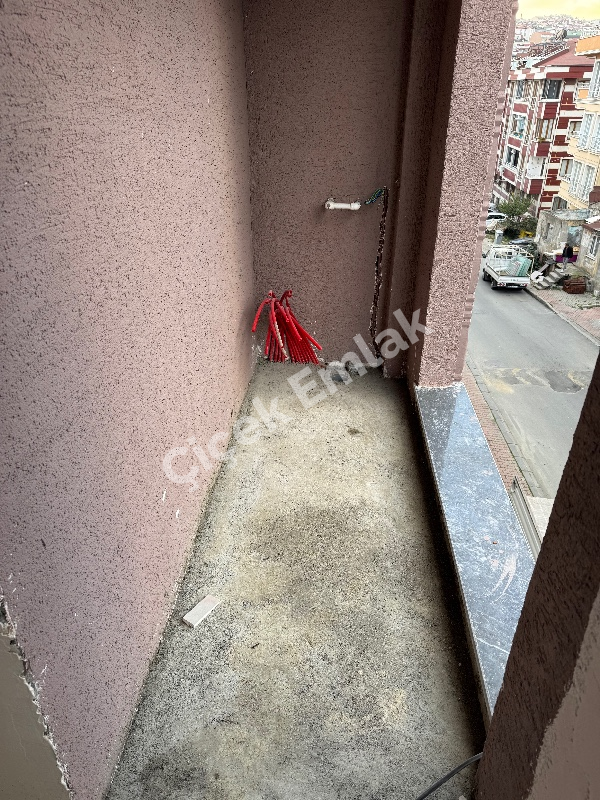 Eyüpsultan Esentepe’de 2+1 Arakat 80 m2 Sıfır Satılık Daire