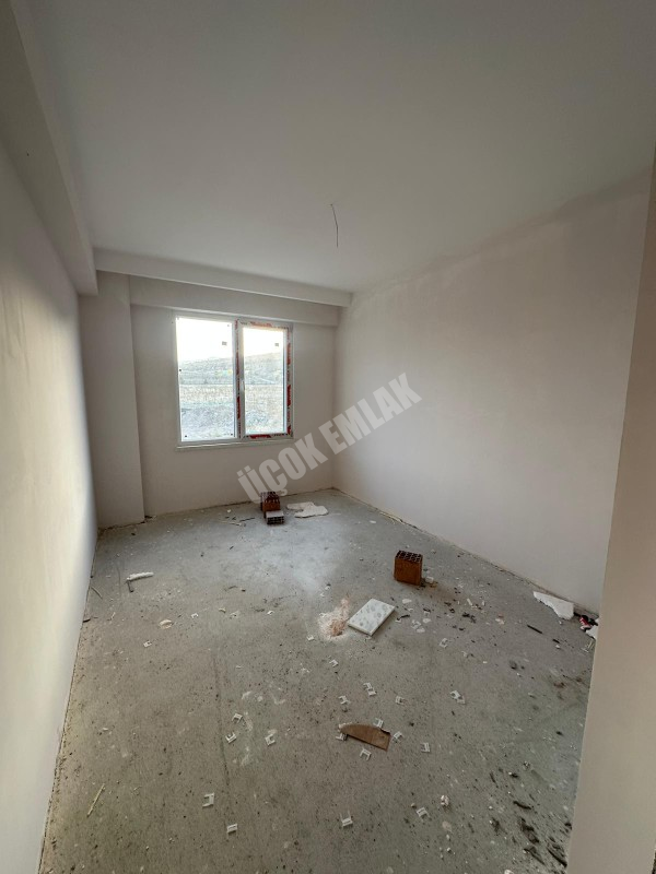 AFYON ÜÇOK EMLAKTAN KANLICA MAH SIFIR 3+1 LÜX SATILIK DAİRE