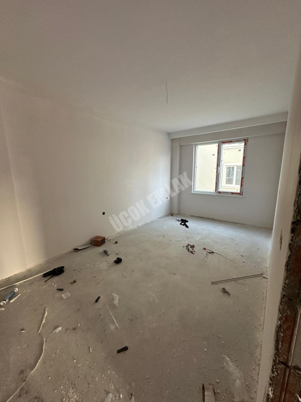 AFYON ÜÇOK EMLAKTAN KANLICA MAH SIFIR 3+1 LÜX SATILIK DAİRE