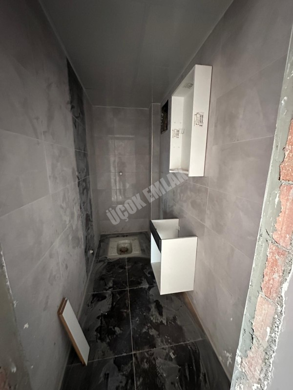 AFYON ÜÇOK EMLAKTAN KANLICA MAH SIFIR 3+1 LÜX SATILIK DAİRE