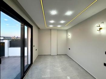 Didim'de Satılık 4+1 Lüks Villa