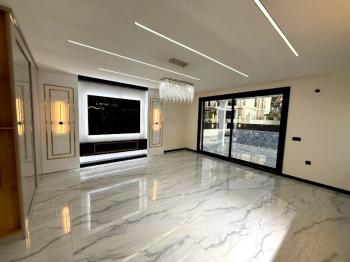 Didim Akbükde Satılık 4+1 Tam Müstakil Villa