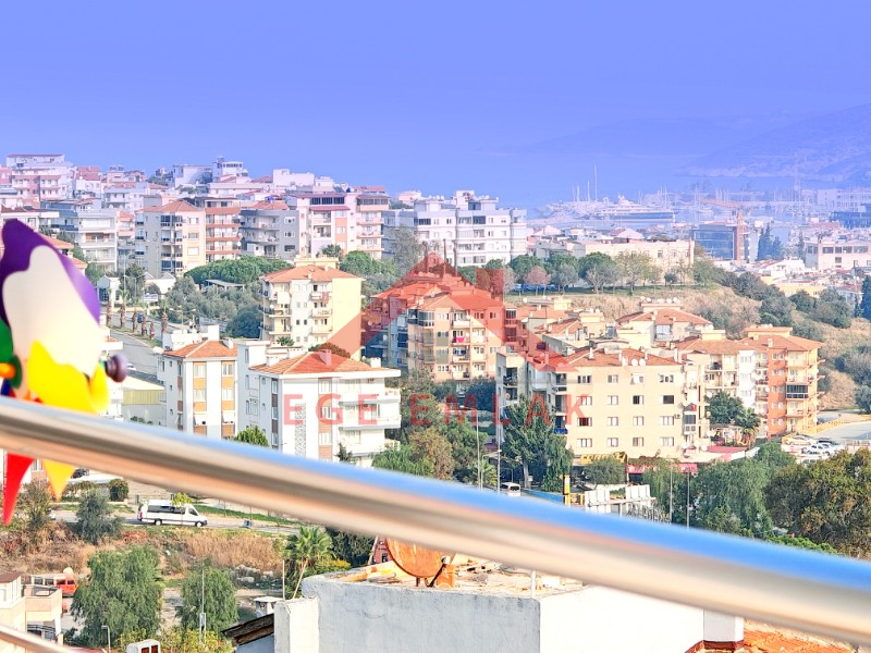 Kuşadası Çivrilkent Sitesi'nde Satılık Deniz Manzaralı 3+1 Daire | Ege Emlak Didim