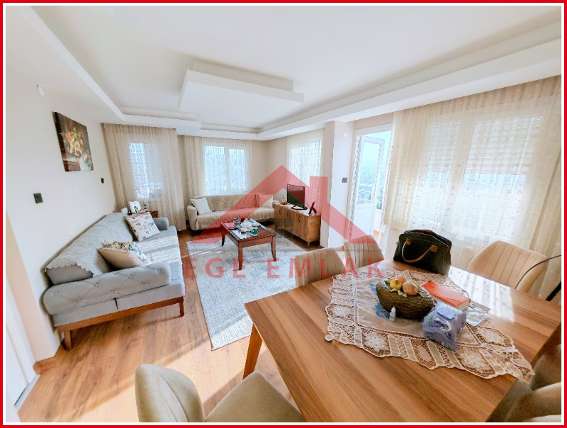 Kuşadası Çivrilkent Sitesi'nde Satılık Deniz Manzaralı 3+1 Daire | Ege Emlak Didim