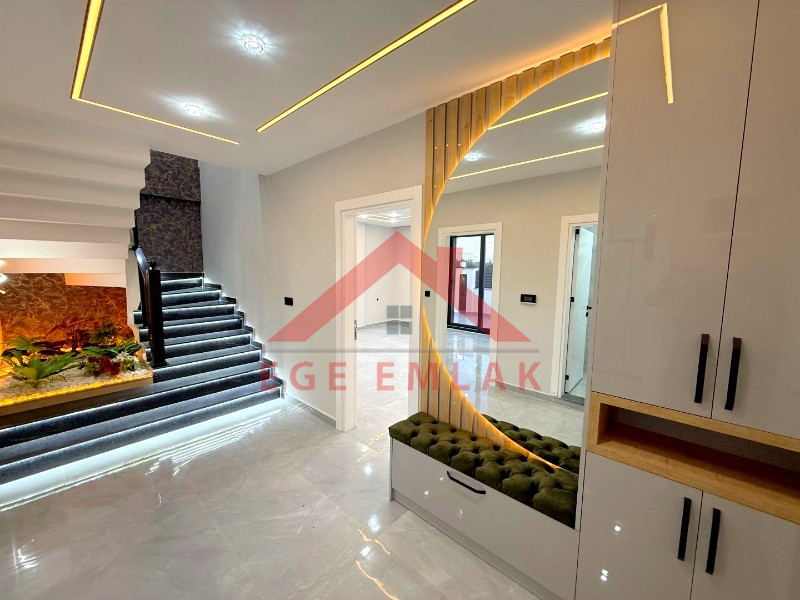 Didim'de Satılık 4+1 Lüks Villa