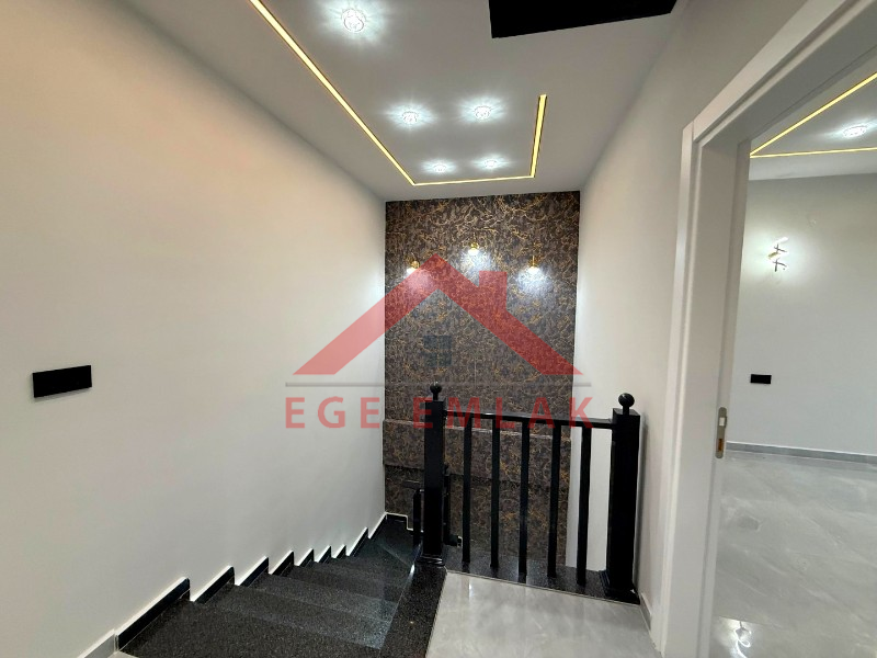 Didim'de Satılık 4+1 Lüks Villa