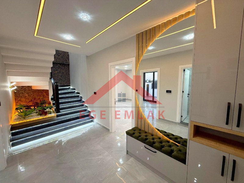 Didim'de Satılık 4+1 Lüks Villa