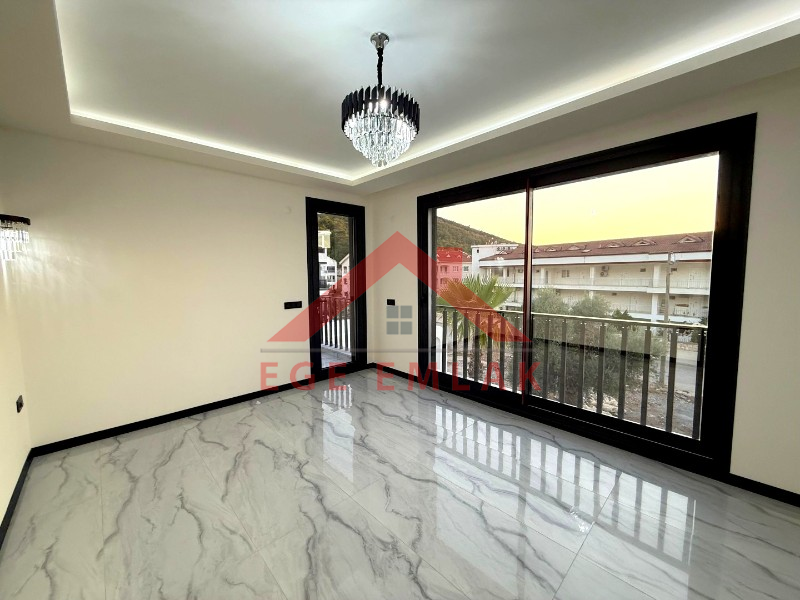 Didim Akbükde Satılık 4+1 Tam Müstakil Villa