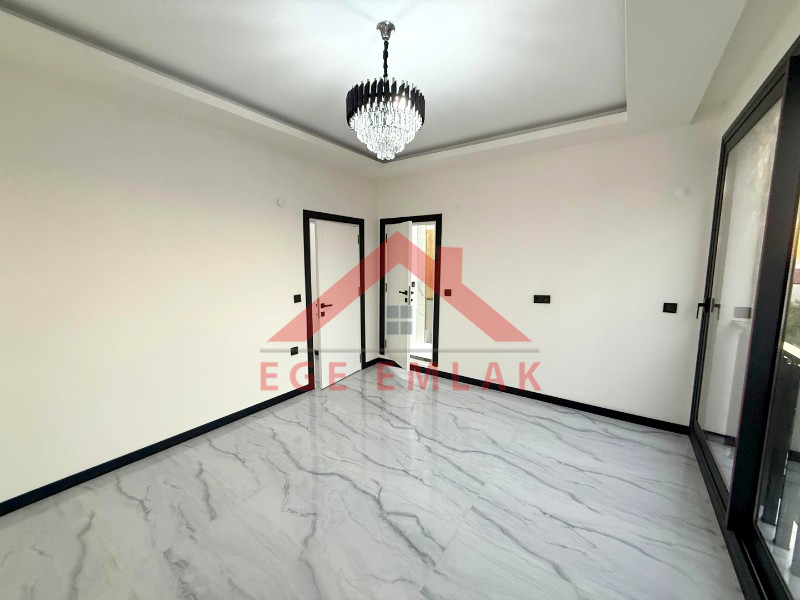 Didim Akbükde Satılık 4+1 Tam Müstakil Villa