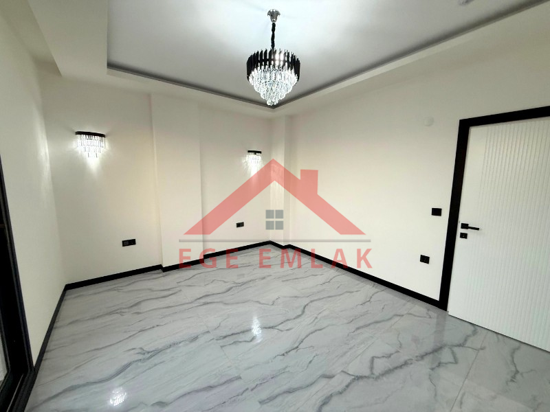 Didim Akbükde Satılık 4+1 Tam Müstakil Villa