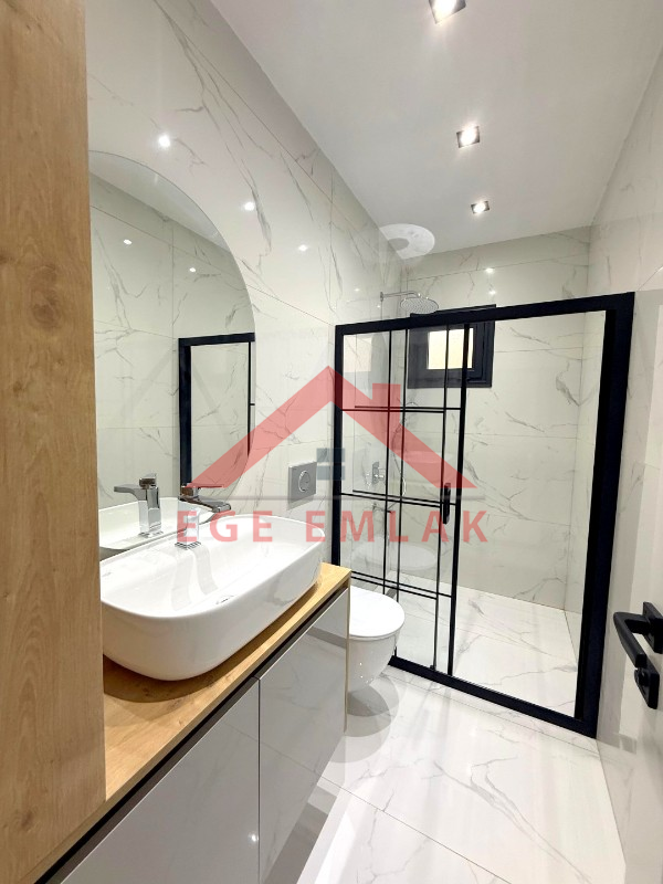 Didim Akbükde Satılık 4+1 Tam Müstakil Villa