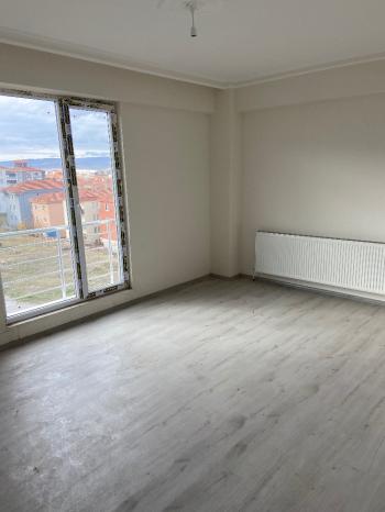 GÜVENAY - ÇORUM GÜLABİBEY HUZUR EVİ CİVARI SATILIK 3+1 SIFIR DAİRE 