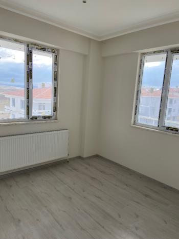 GÜVENAY - ÇORUM GÜLABİBEY HUZUR EVİ CİVARI SATILIK 3+1 SIFIR DAİRE 