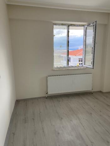 GÜVENAY - ÇORUM GÜLABİBEY HUZUR EVİ CİVARI SATILIK 3+1 SIFIR DAİRE 