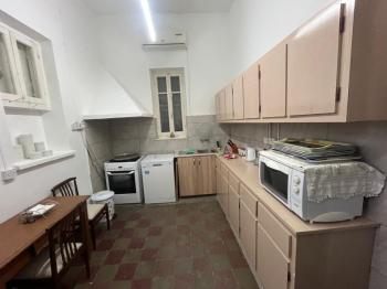 KÖŞKLÜÇİFTLİK'DE EŞYALI MÜSTAKİL EV 