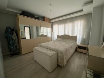 MUDANYA ÖMERBEY MERKEZDE SAHİLE 300 METRE 5 YAŞ BİNADA 186 M2 3+1 DUBLEKS DAİRE