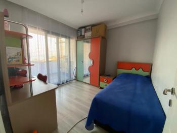 MUDANYA ÖMERBEY MERKEZDE SAHİLE 300 METRE 5 YAŞ BİNADA 186 M2 3+1 DUBLEKS DAİRE