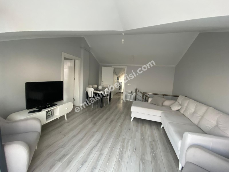 MUDANYA ÖMERBEY MERKEZDE SAHİLE 300 METRE 5 YAŞ BİNADA 186 M2 3+1 DUBLEKS DAİRE