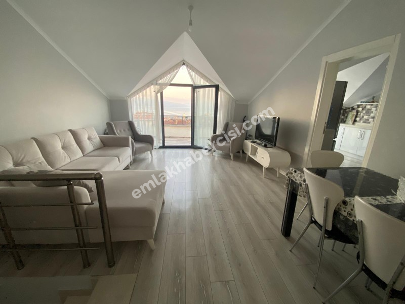 MUDANYA ÖMERBEY MERKEZDE SAHİLE 300 METRE 5 YAŞ BİNADA 186 M2 3+1 DUBLEKS DAİRE