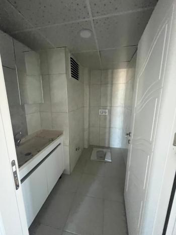 AFYON ÜÇOK EMLAKTAN SÜLÜN BLD YOL ÜZERİ 3+1 LÜX GENİŞ SATILIK DAİRE