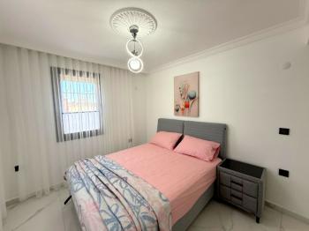 Didim'de 700 M² Arsa İçerisinde Satılık 4+ 1 Villa