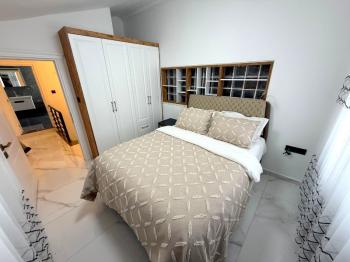 Didim'de 700 M² Arsa İçerisinde Satılık 4+ 1 Villa