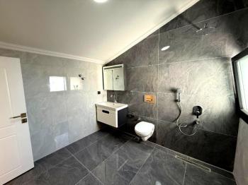 Didim'de 700 M² Arsa İçerisinde Satılık 4+ 1 Villa