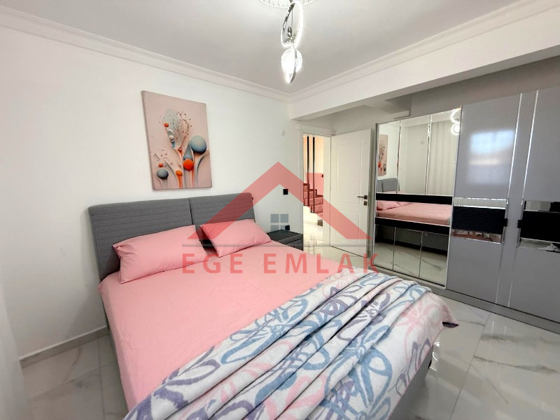 Didim'de 700 M² Arsa İçerisinde Satılık 4+ 1 Villa