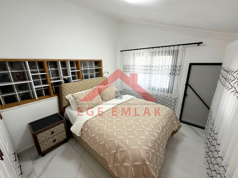 Didim'de 700 M² Arsa İçerisinde Satılık 4+ 1 Villa