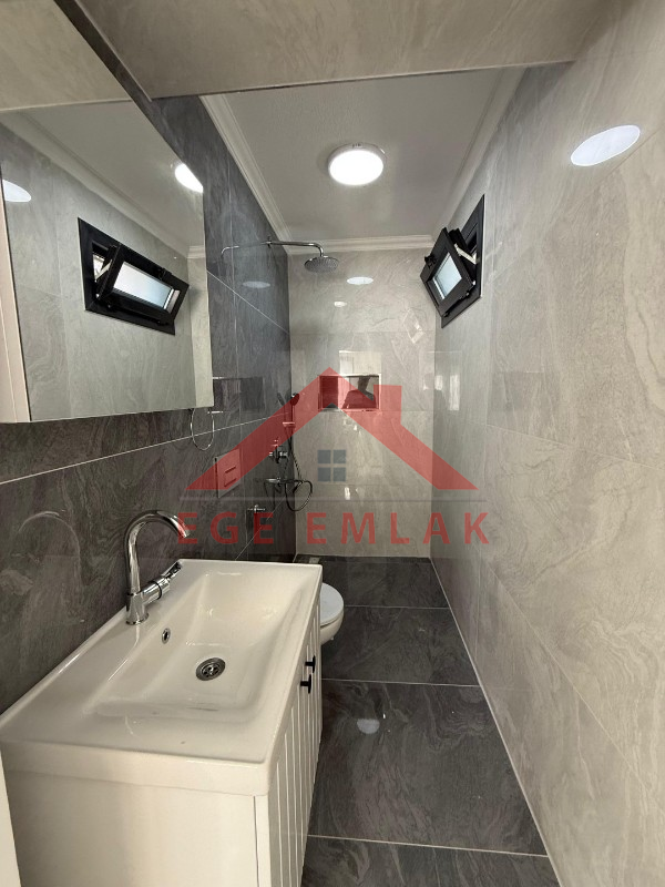 Didim'de 700 M² Arsa İçerisinde Satılık 4+ 1 Villa