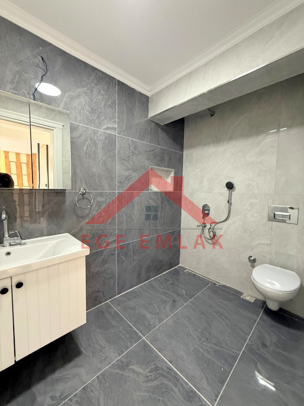 Didim'de 700 M² Arsa İçerisinde Satılık 4+ 1 Villa