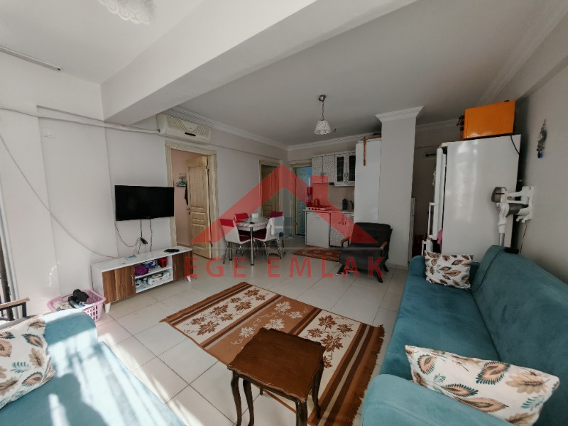Didim Çamlık Mahallesinde Denize 250 Metre Mesafede Satılık 2+1 Eşyalı Daire