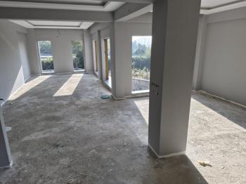 Sakaray ili Serdivanda bulunan muhteşem göl manzaralı villa