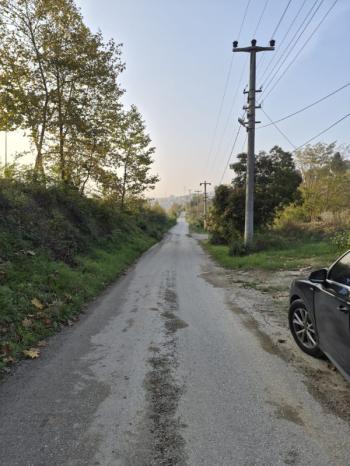 Sakaray ili Serdivanda bulunan muhteşem göl manzaralı villa