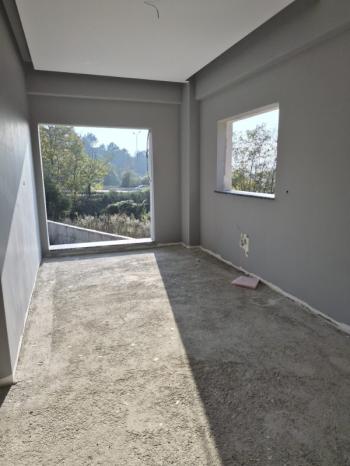 Sakaray ili Serdivanda bulunan muhteşem göl manzaralı villa