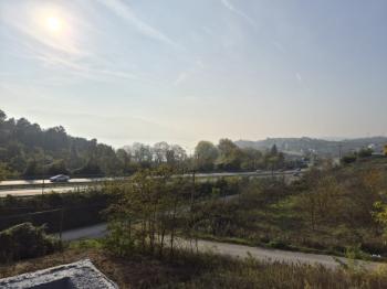 Sakaray ili Serdivanda bulunan muhteşem göl manzaralı villa