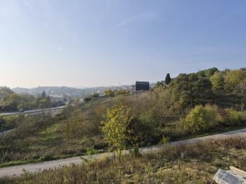 Sakaray ili Serdivanda bulunan muhteşem göl manzaralı villa