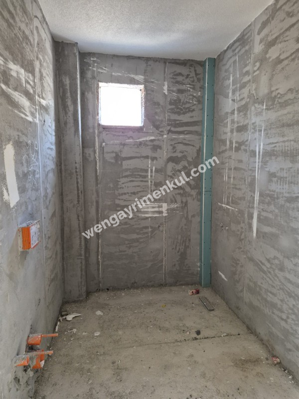 Sakaray ili Serdivanda bulunan muhteşem göl manzaralı villa