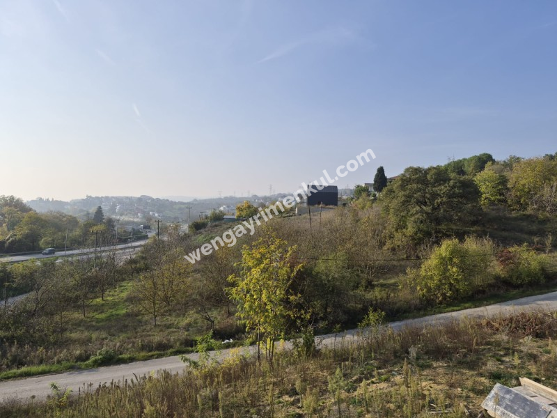 Sakaray ili Serdivanda bulunan muhteşem göl manzaralı villa