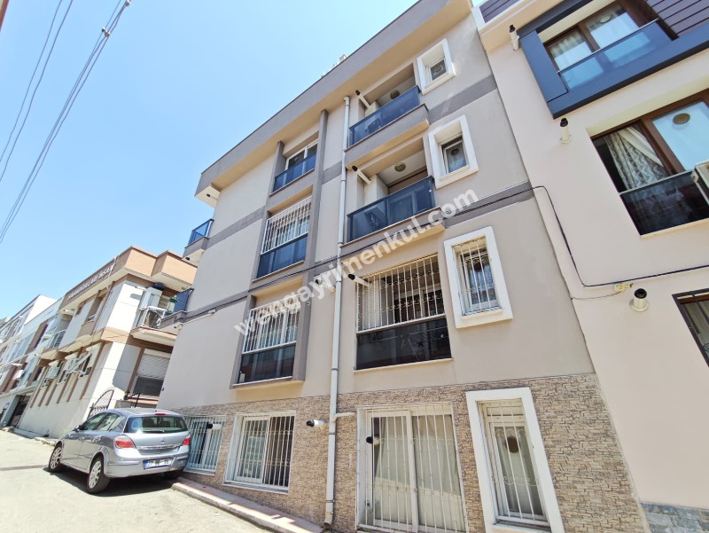 BUCA KADIN DOĞUM HASTANESİ YAKININDA EŞYALI KİRALIK 1+1 DAİRE