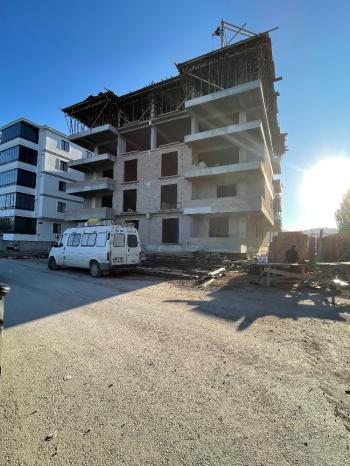 Güvenay - Çorum Üçtutlar İl Emniyet Müdürlüğü Karşısı Satılık 4+1 Daire 