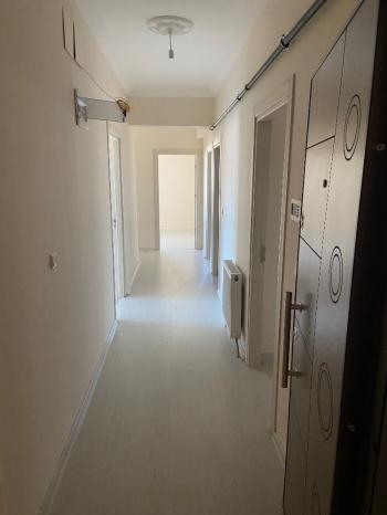 GÜVENAY - ÇORUM BUHARAEVLER OSMANCIK CADDESİ ÜZERİ 3+1 KİRALIK DAİRE 