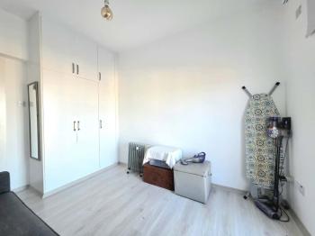 KKTC Girne Merkezde Muhteşem Deniz ve Dağ Manzaralı Türk Malı Satılık 2+1 Daire