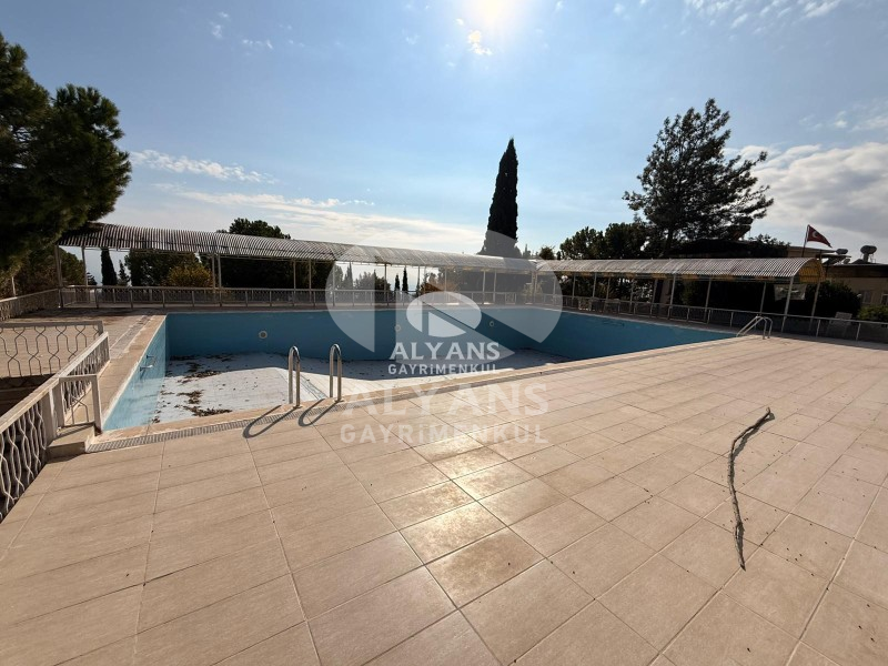 ALYANS'TAN HAVUZLU SİTE İÇİ TERASLI DENİZ MANZARALI 4+1 VİLLA
