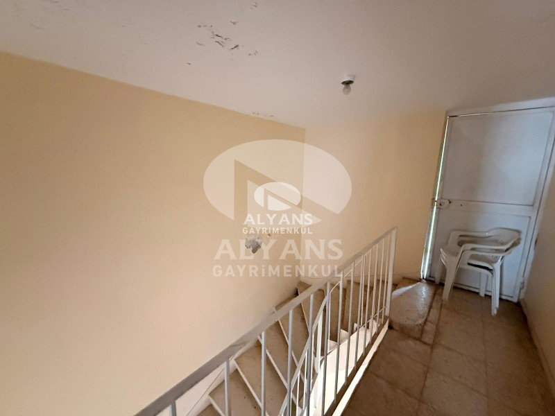 ALYANS'TAN HAVUZLU SİTE İÇİ TERASLI DENİZ MANZARALI 4+1 VİLLA